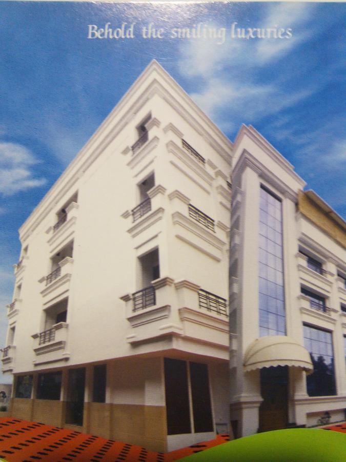 Park Residency Hotel Kochi Ngoại thất bức ảnh